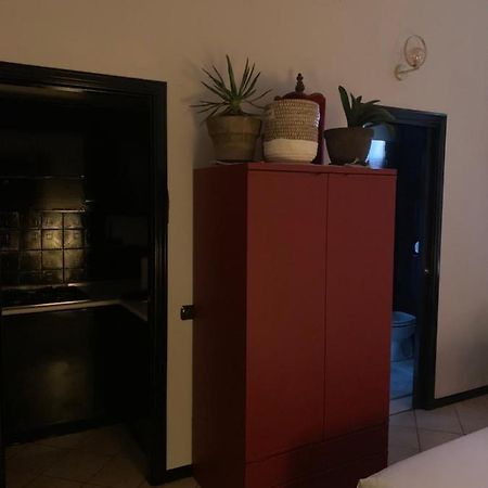 Mood-Garibaldi Apartment Павия Екстериор снимка